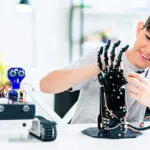 کلاس رباتیک از چه سنی مناسب است؟